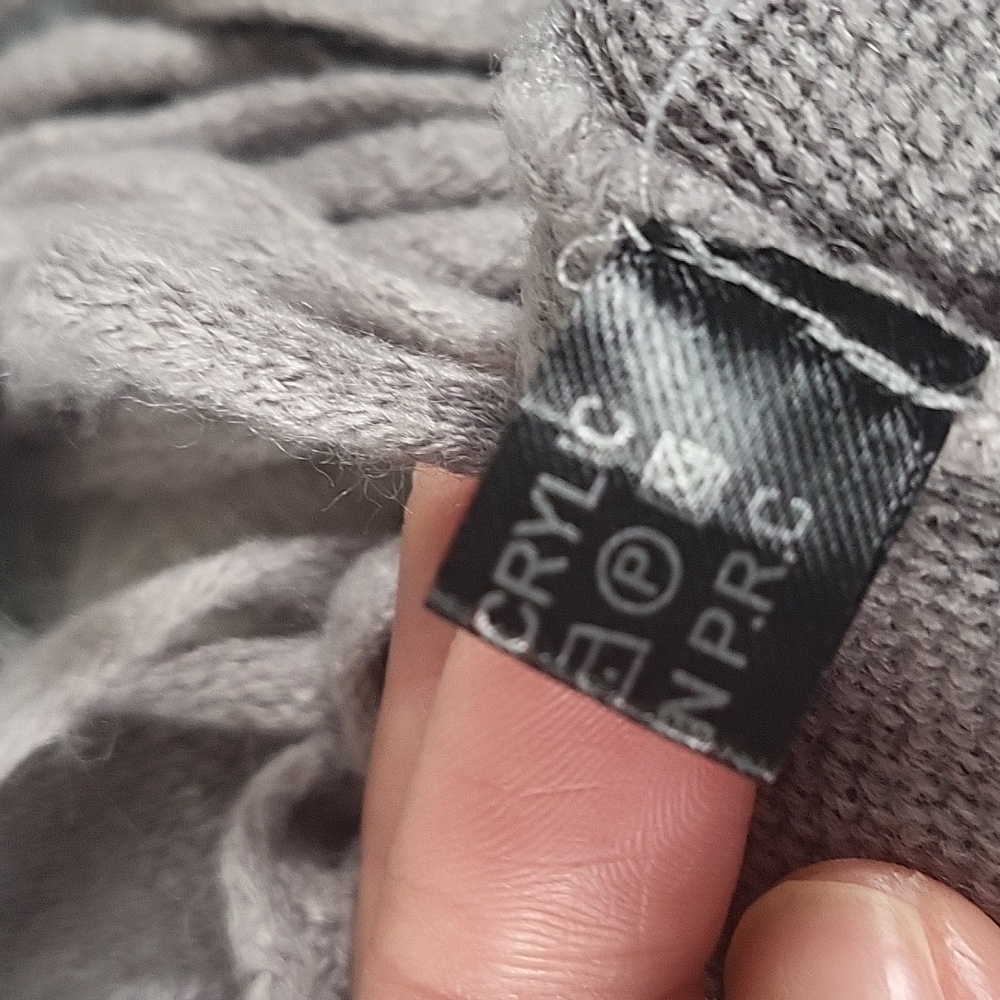 Chic Ruff Poncho One Size Gray - Picture 8 of 10